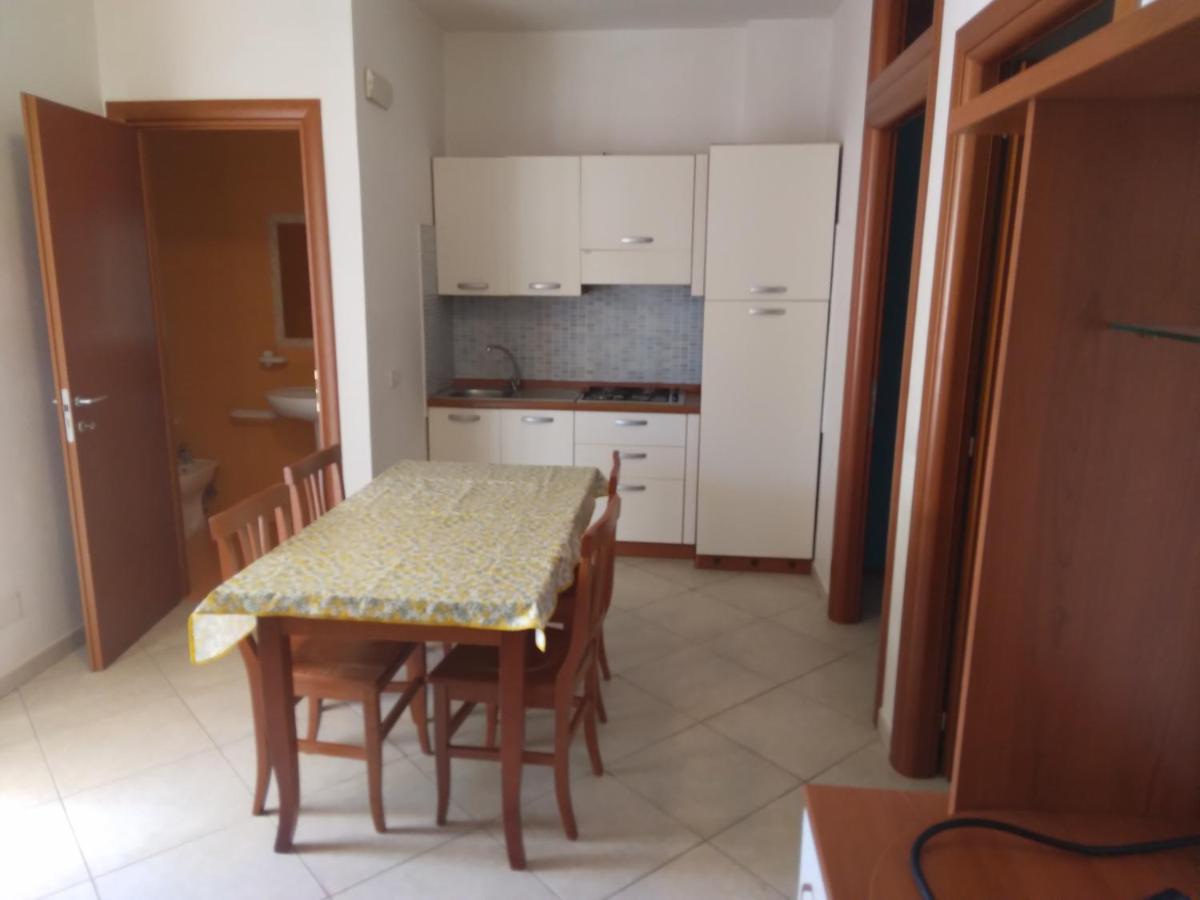 Villa Rinaldi Apartment Вьесте Экстерьер фото